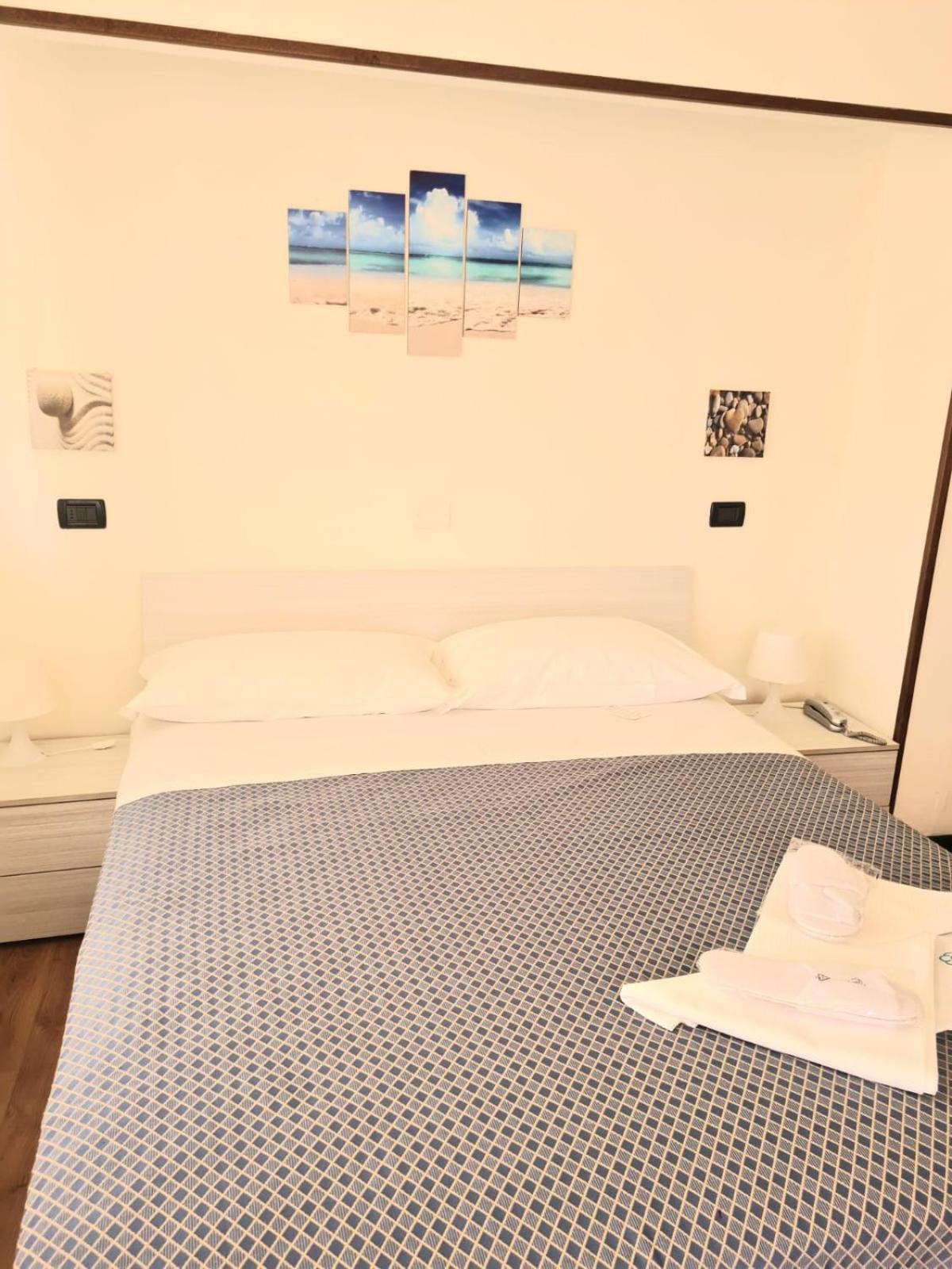 Hotel Perla Del Mare Lido di Camaiore Luaran gambar